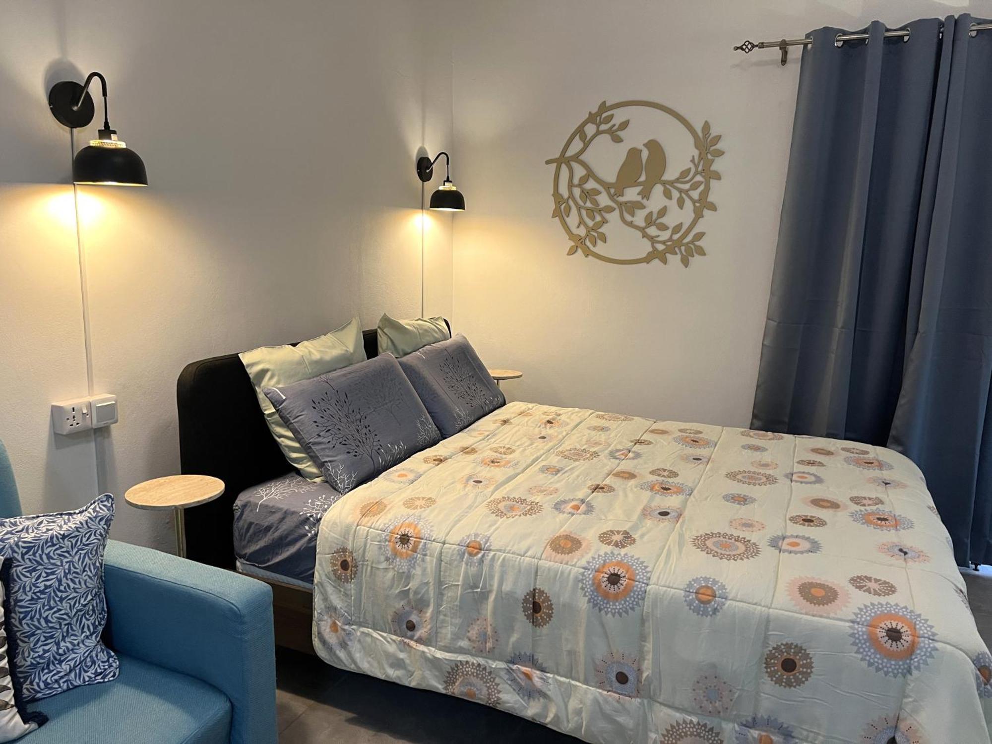Newly Renovated Studio Apartment With Rooftop Pool, Few Steps To The Beach Flic-en-Flacq Exteriör bild