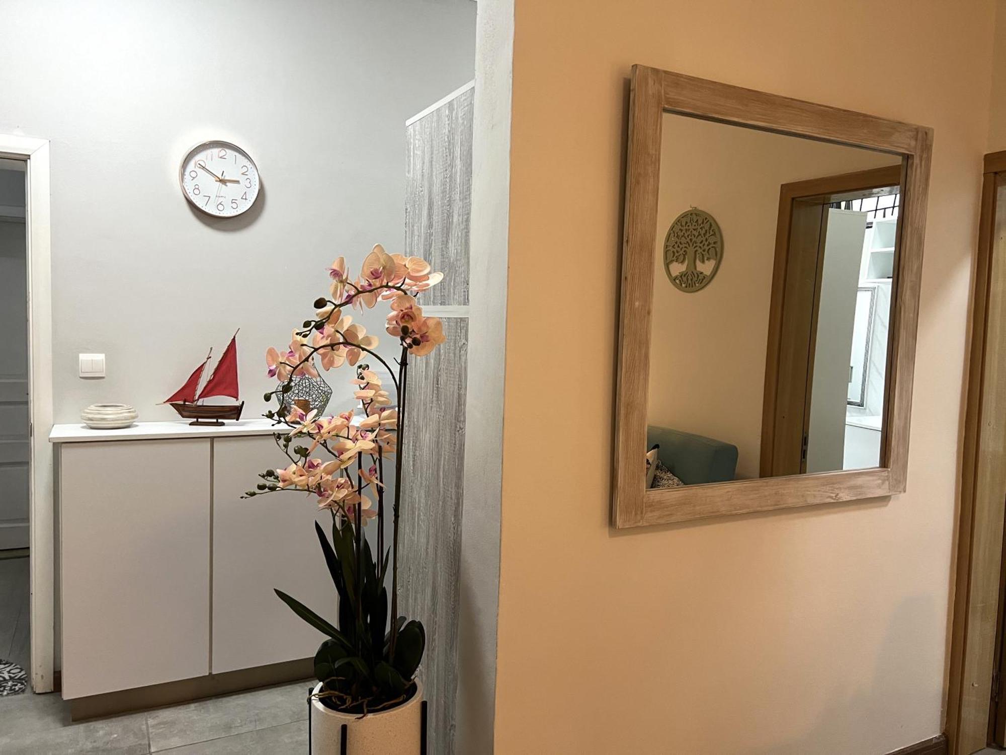 Newly Renovated Studio Apartment With Rooftop Pool, Few Steps To The Beach Flic-en-Flacq Exteriör bild